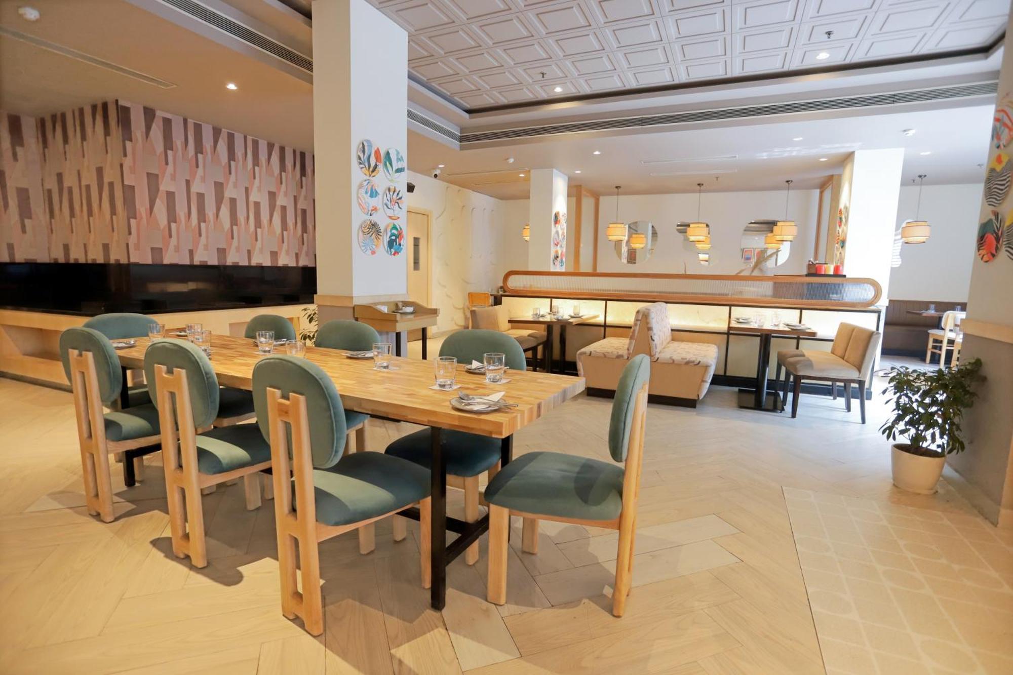 Park Inn By Radisson,South Delhi New Delhi Exterior photo The interior of a restaurant in India
